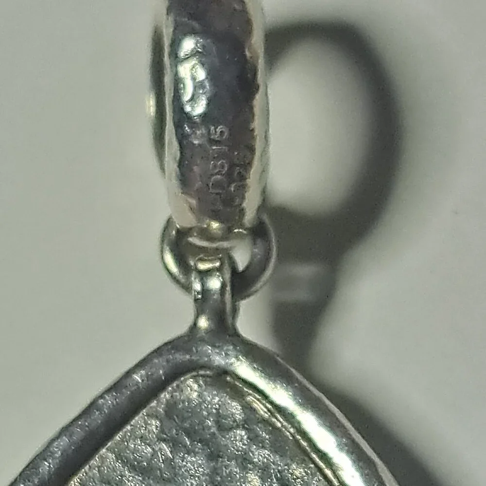 Gurhan Sterling and 19k Gold Teardrop Pendant - Picture 4 of 5
